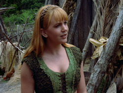 extant_XenaWarriorPrincess_2x15-ADayintheLife_02838