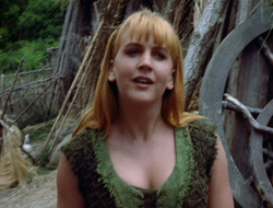extant_XenaWarriorPrincess_2x15-ADayintheLife_02845