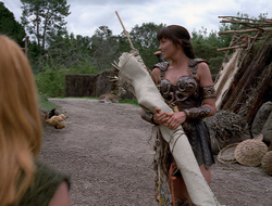 extant_XenaWarriorPrincess_2x15-ADayintheLife_02848