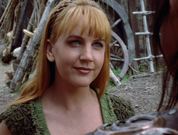 extant_XenaWarriorPrincess_2x15-ADayintheLife_02863