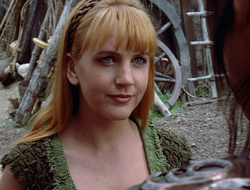 extant_XenaWarriorPrincess_2x15-ADayintheLife_02866