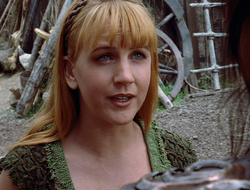 extant_XenaWarriorPrincess_2x15-ADayintheLife_02871