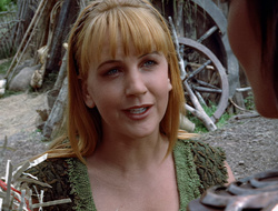 extant_XenaWarriorPrincess_2x15-ADayintheLife_02918