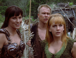 extant_XenaWarriorPrincess_2x15-ADayintheLife_02940