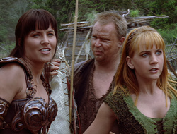 extant_XenaWarriorPrincess_2x15-ADayintheLife_02950