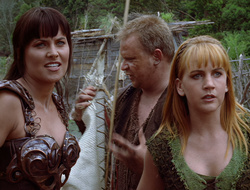 extant_XenaWarriorPrincess_2x15-ADayintheLife_02952