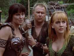 extant_XenaWarriorPrincess_2x15-ADayintheLife_02964