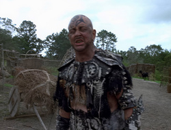 extant_XenaWarriorPrincess_2x15-ADayintheLife_03076