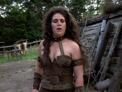 extant_XenaWarriorPrincess_2x15-ADayintheLife_03149