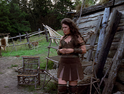 extant_XenaWarriorPrincess_2x15-ADayintheLife_03184