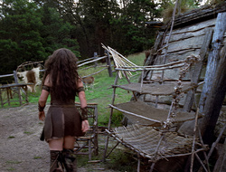 extant_XenaWarriorPrincess_2x15-ADayintheLife_03186