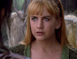 extant_XenaWarriorPrincess_2x15-ADayintheLife_03226