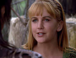 extant_XenaWarriorPrincess_2x15-ADayintheLife_03240