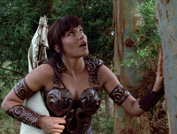 extant_XenaWarriorPrincess_2x15-ADayintheLife_03266