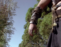 extant_XenaWarriorPrincess_2x15-ADayintheLife_03369