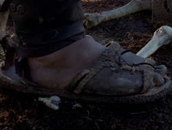 extant_XenaWarriorPrincess_2x15-ADayintheLife_03485