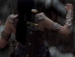 extant_XenaWarriorPrincess_2x15-ADayintheLife_03504