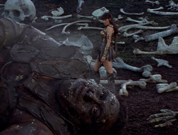 extant_XenaWarriorPrincess_2x15-ADayintheLife_03577