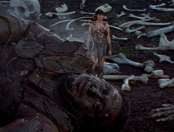 extant_XenaWarriorPrincess_2x15-ADayintheLife_03581