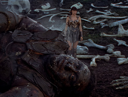 extant_XenaWarriorPrincess_2x15-ADayintheLife_03582