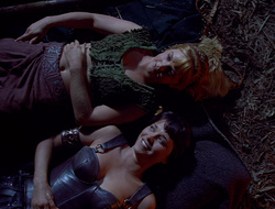 extant_XenaWarriorPrincess_2x15-ADayintheLife_03641