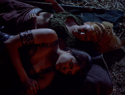 extant_XenaWarriorPrincess_2x15-ADayintheLife_03699