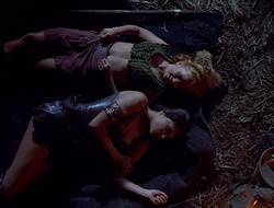extant_XenaWarriorPrincess_2x15-ADayintheLife_03712