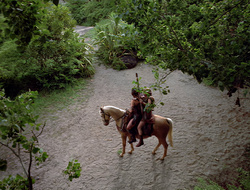 extant_XenaWarriorPrincess_2x16-ForHimtheBellTolls_00029
