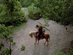 extant_XenaWarriorPrincess_2x16-ForHimtheBellTolls_00030