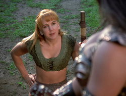 extant_XenaWarriorPrincess_2x16-ForHimtheBellTolls_00034