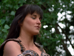 extant_XenaWarriorPrincess_2x16-ForHimtheBellTolls_00081