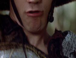 extant_XenaWarriorPrincess_2x16-ForHimtheBellTolls_00099