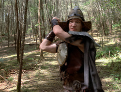 extant_XenaWarriorPrincess_2x16-ForHimtheBellTolls_00108
