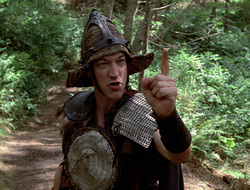 extant_XenaWarriorPrincess_2x16-ForHimtheBellTolls_00124