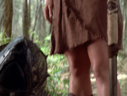 extant_XenaWarriorPrincess_2x16-ForHimtheBellTolls_00142