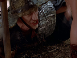 extant_XenaWarriorPrincess_2x16-ForHimtheBellTolls_00151