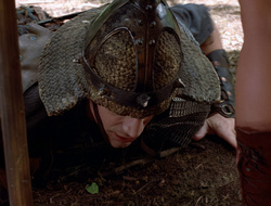 extant_XenaWarriorPrincess_2x16-ForHimtheBellTolls_00163