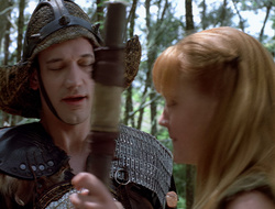 extant_XenaWarriorPrincess_2x16-ForHimtheBellTolls_00176