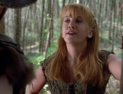 extant_XenaWarriorPrincess_2x16-ForHimtheBellTolls_00184