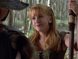 extant_XenaWarriorPrincess_2x16-ForHimtheBellTolls_00190
