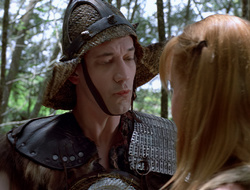 extant_XenaWarriorPrincess_2x16-ForHimtheBellTolls_00195