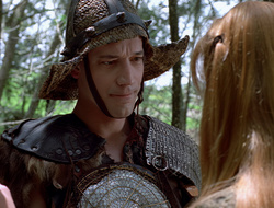 extant_XenaWarriorPrincess_2x16-ForHimtheBellTolls_00217