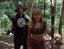 extant_XenaWarriorPrincess_2x16-ForHimtheBellTolls_00239