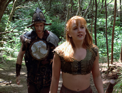 extant_XenaWarriorPrincess_2x16-ForHimtheBellTolls_00241
