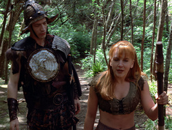 extant_XenaWarriorPrincess_2x16-ForHimtheBellTolls_00244