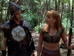 extant_XenaWarriorPrincess_2x16-ForHimtheBellTolls_00248