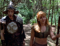 extant_XenaWarriorPrincess_2x16-ForHimtheBellTolls_00251