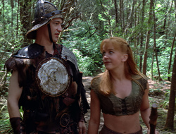 extant_XenaWarriorPrincess_2x16-ForHimtheBellTolls_00256