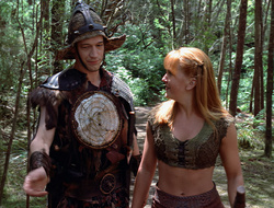 extant_XenaWarriorPrincess_2x16-ForHimtheBellTolls_00260