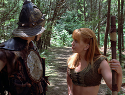 extant_XenaWarriorPrincess_2x16-ForHimtheBellTolls_00272